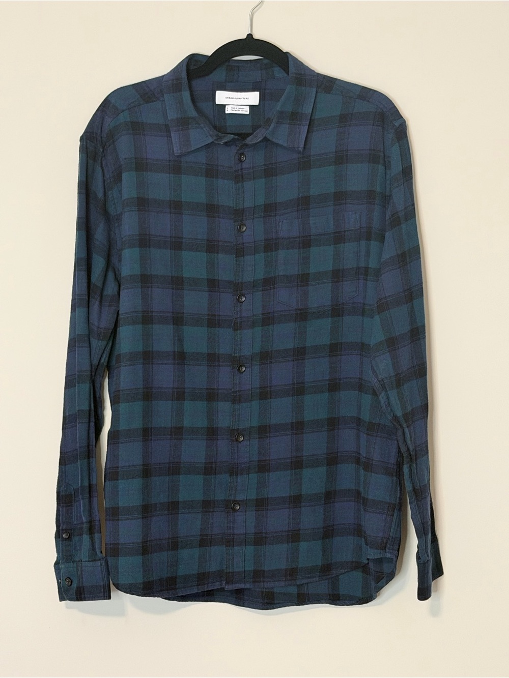 Urban Outfitters Plaid Button Down Shirt Navy Teal Black Men’s Large